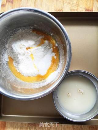汉堡面包胚的做法步骤：1