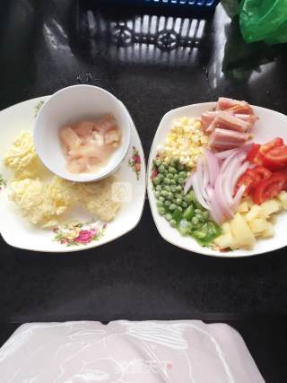 焗饭的做法步骤：1