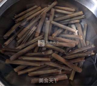 辣炒蛏子的做法步骤：2
