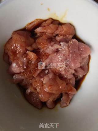 青椒小炒肉的做法步骤：4