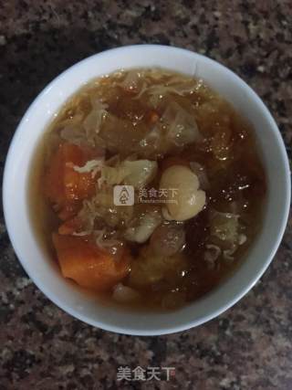 桃胶银耳羹的做法步骤：4