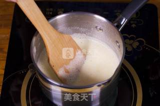香草奥利奥冰淇淋的做法步骤：2