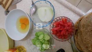 家常鸡蛋炒蔬菜的做法步骤：1