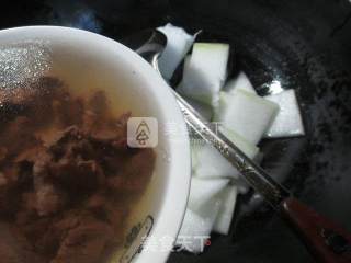 笋干菜牛肉冬瓜汤的做法步骤：3