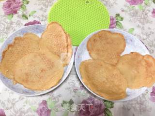 营养早餐芒果鸡蛋饼的做法步骤：5