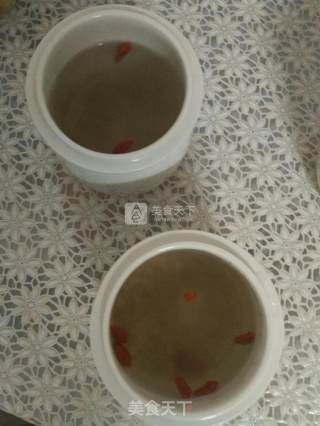 枸杞燕麦粥的做法步骤：1