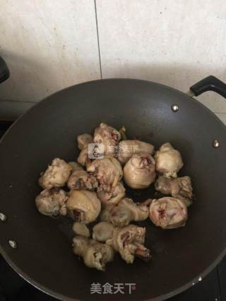 香辣炒鸡腿的做法步骤：6