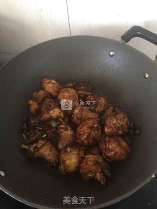 香辣炒鸡腿的做法步骤：9