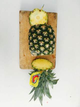 快速10分钟切菠萝????的做法步骤：2
