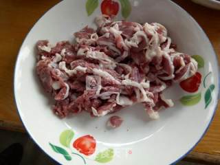 青椒格子肉的做法步骤：2