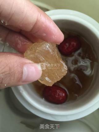桃胶银耳羹的做法步骤：3