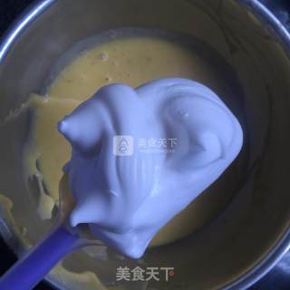 香蕉戚风蛋糕的做法步骤：13