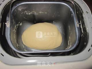 海苔肉松面包的做法步骤：1