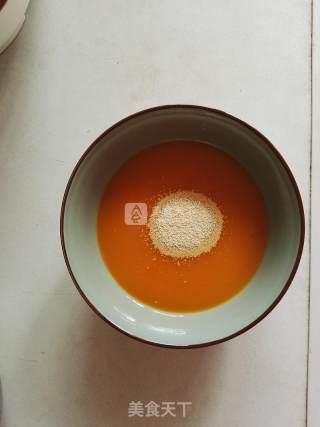 胡萝卜面西葫芦鸡蛋包子的做法步骤：7