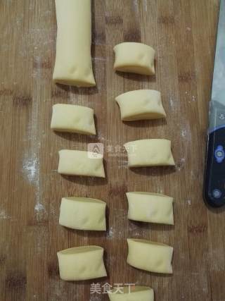 胡萝卜面西葫芦鸡蛋包子的做法步骤：19