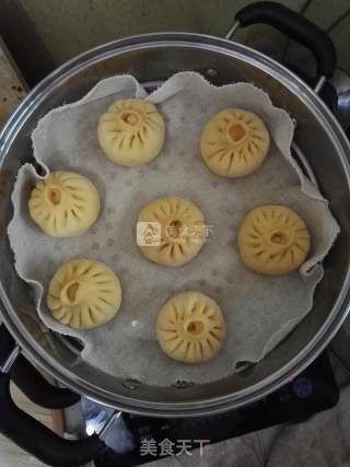 胡萝卜面西葫芦鸡蛋包子的做法步骤：24