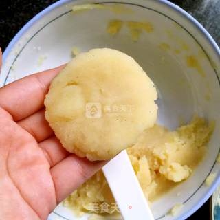 黄金土豆芝士虾球的做法步骤：7