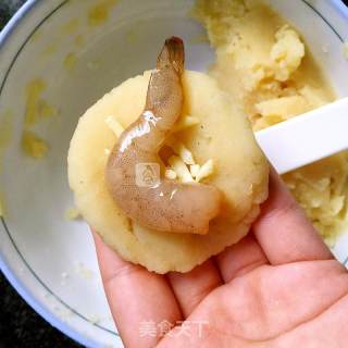 黄金土豆芝士虾球的做法步骤：9