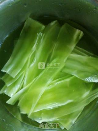 翡翠蒜泥白肉的做法步骤：4