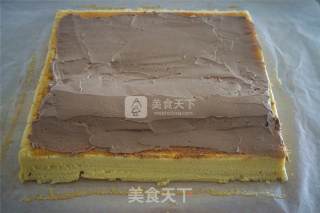 果酱黑巧半糖酸奶蛋糕卷的做法步骤：13