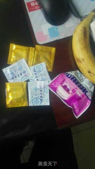 自制老酸奶的做法步骤：1
