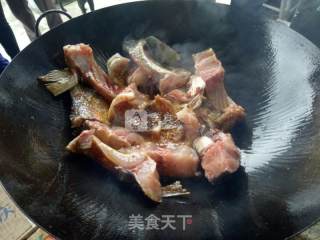 酸菜鱼的做法步骤：3