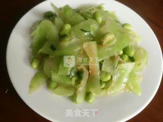 毛豆炒西瓜皮的做法步骤：10