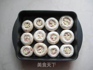 焗烤鹌鹑蛋口蘑的做法步骤：5
