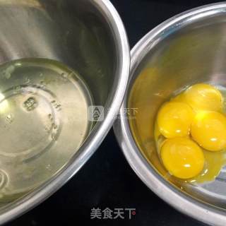 香蕉椰丝蛋糕（低糖低油）的做法步骤：2