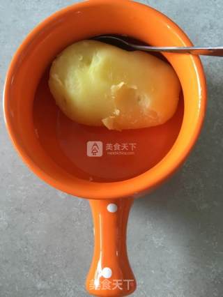 烤土豆虾球的做法步骤：2