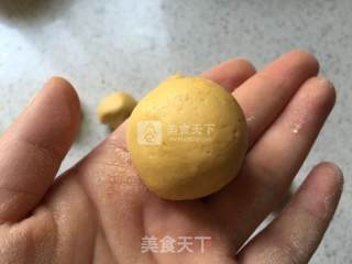 南瓜饼的做法步骤：7