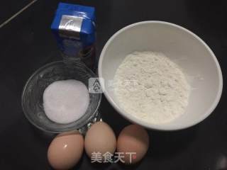 无油酸奶蛋糕~健康美味仿轻乳酪6寸戚风蛋糕的做法步骤：1