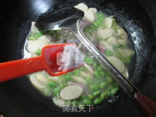 咸肉毛豆煮鞭笋的做法步骤：6