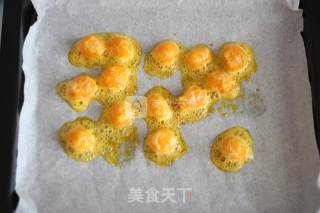 ——蛋黄酥的做法步骤：1