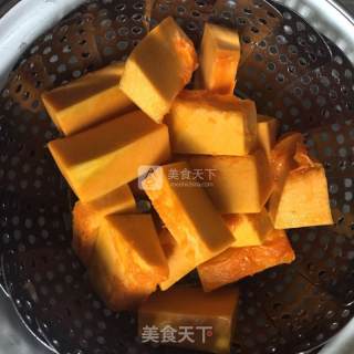 芝士焗南瓜的做法步骤：3