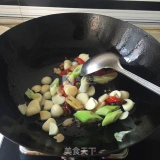 黄瓜烧鳝鱼的做法步骤：4