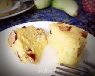 无油玉米酸奶蛋糕~粗粮细吃~加了红枣干葡萄干的松软蛋糕的做法步骤：18