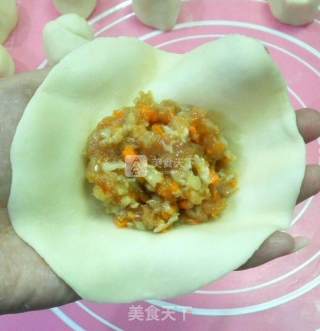 猪肉洋葱馅饼的做法步骤：11