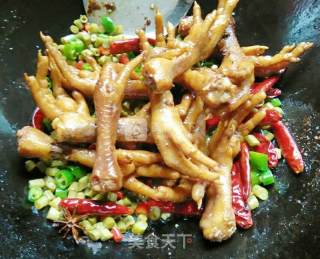 麻辣鸡爪的做法步骤：7