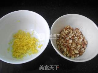柠檬杏仁纸杯蛋糕的做法步骤：2
