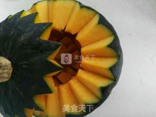 粉蒸排骨南瓜盅的做法步骤：2