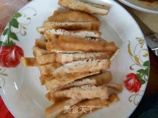 油豆腐烧腊肉的做法步骤：2