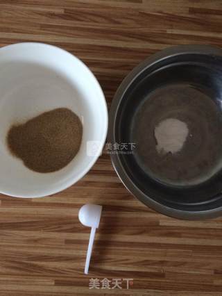 自制魔芋的做法步骤：1