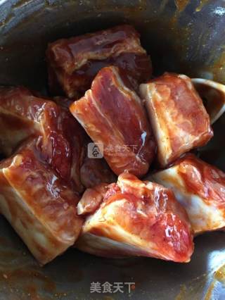 酱香排骨的做法步骤：3