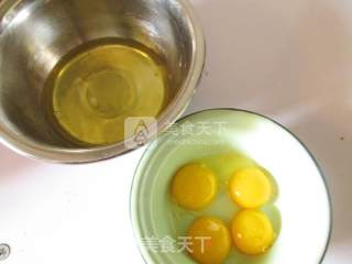 菠菜蛋糕卷的做法步骤：4