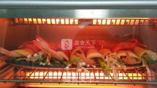 培根豆皮虾卷的做法步骤：10