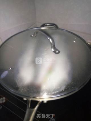 清蒸鲈鱼的做法步骤：6