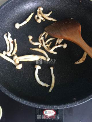 沙茶酱早餐卷饼的做法步骤：6