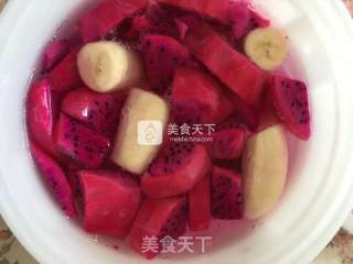 红心火龙果香蕉鲜酿酵素的做法步骤：4