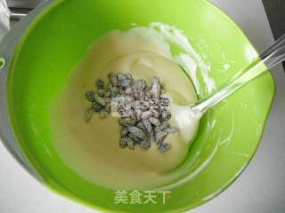 葡萄干纸杯蛋糕的做法步骤：12